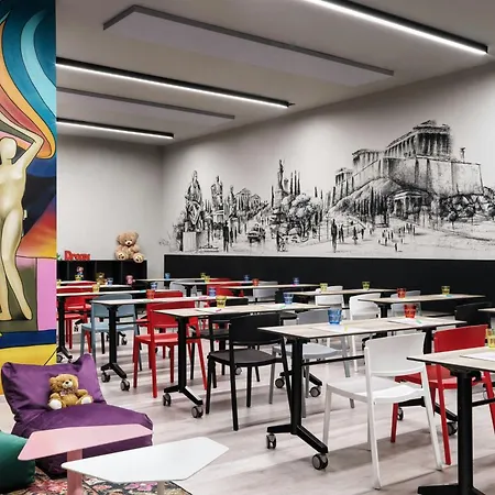 Hotell Moxy 3*